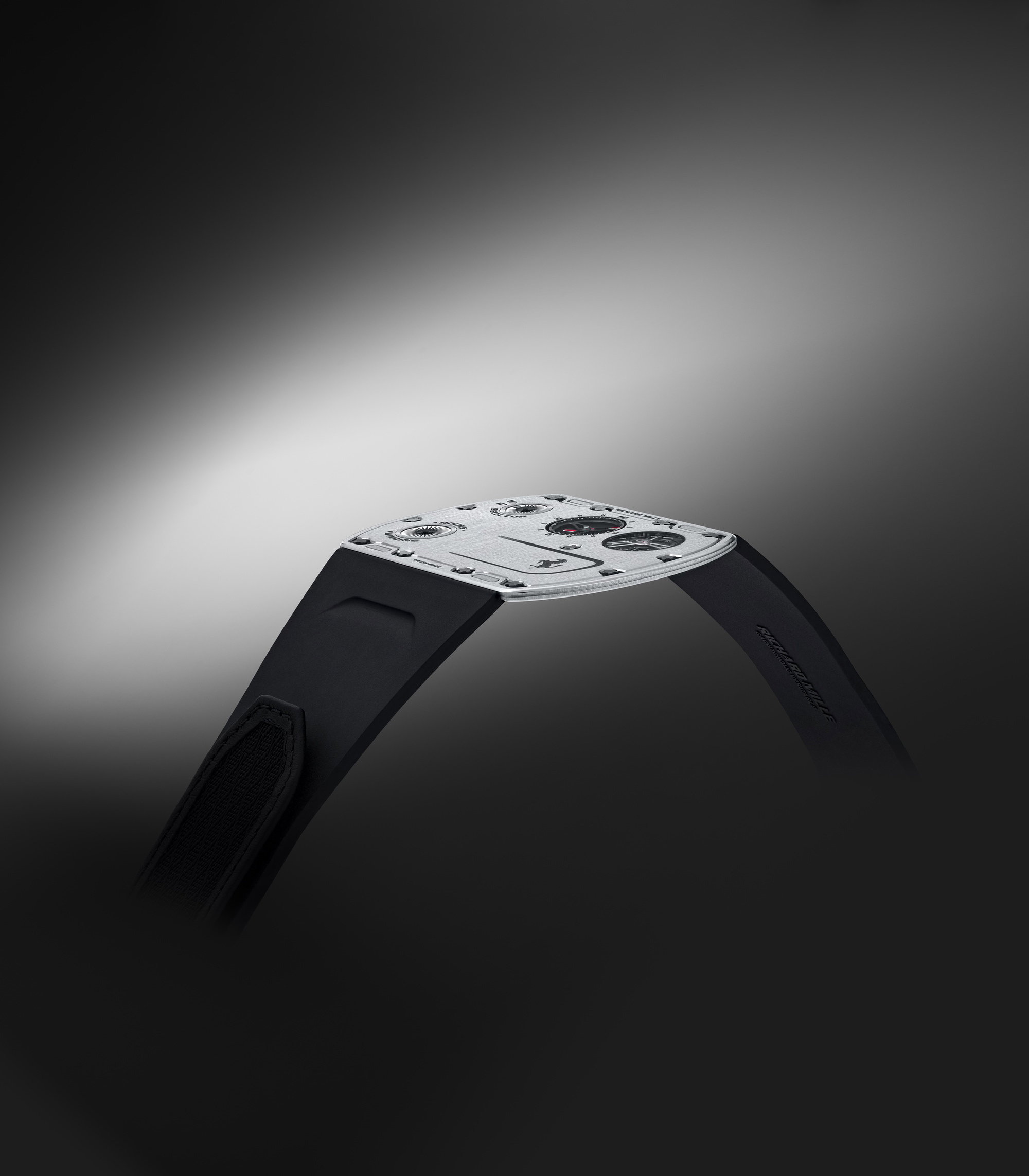 RM UP-01 Ferrari Manual Winding Ultraflat Limited Edition — view 4