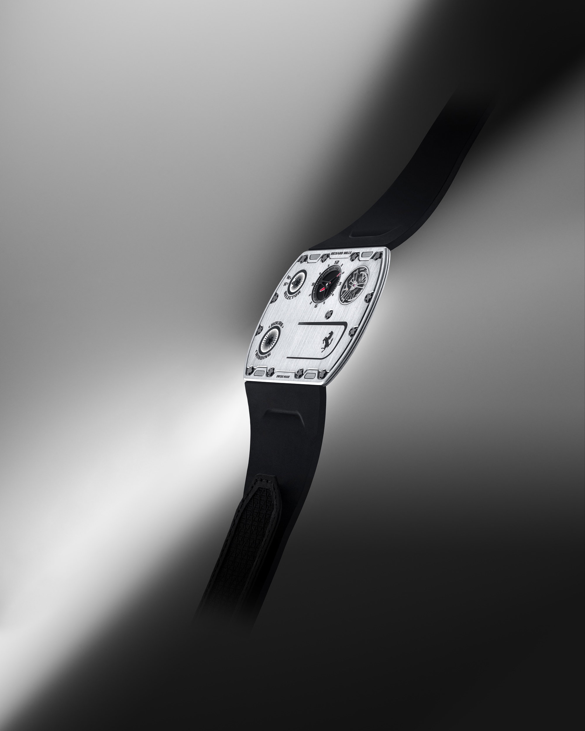 RM UP-01 Ferrari Manual Winding Ultraflat Limited Edition — view 5