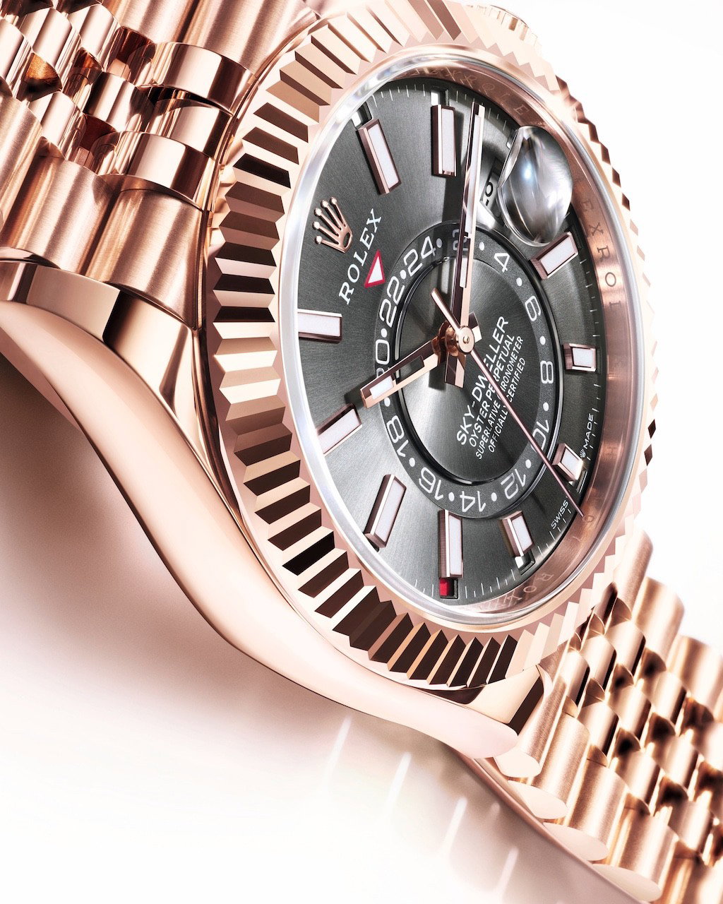 Sky-Dweller — view 4