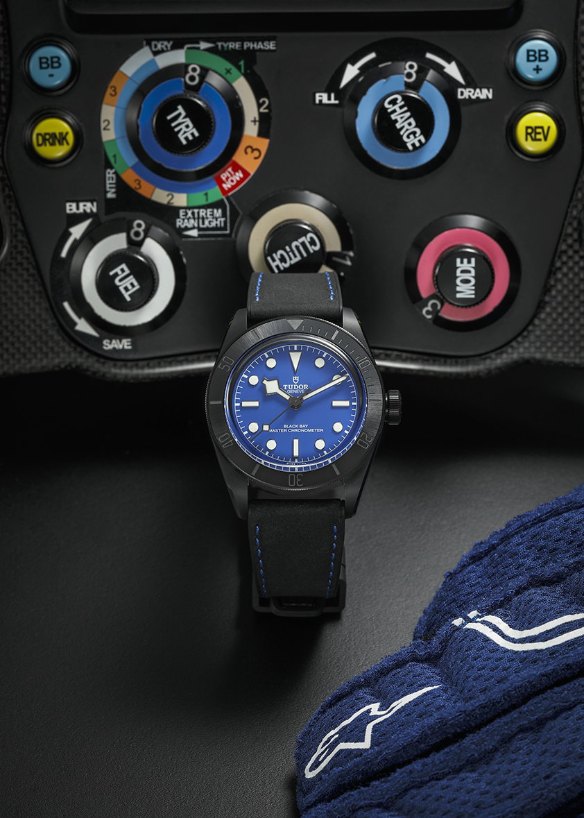 Black Bay Ceramic Blue — view 4