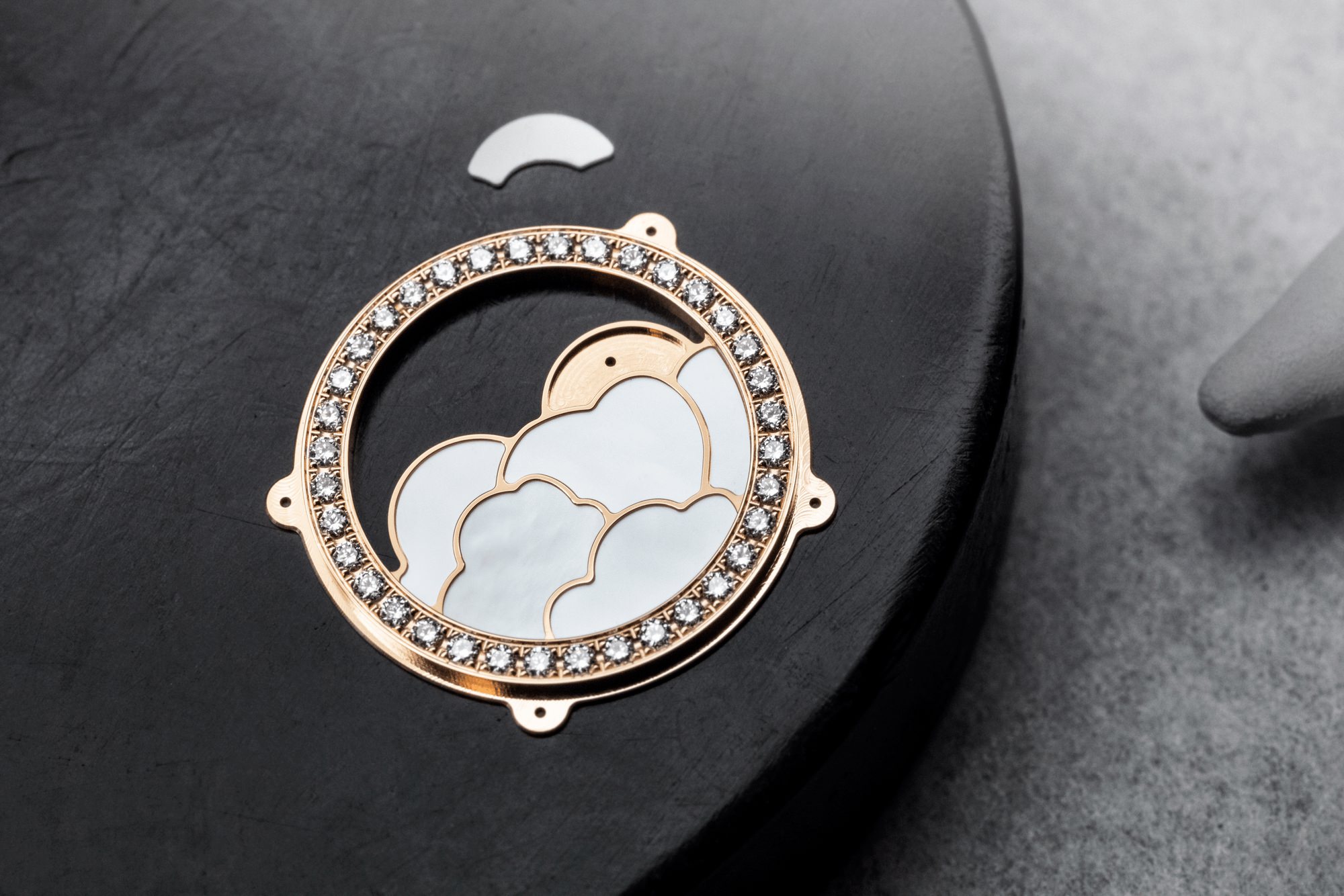 Égérie Moon Phase — view 5