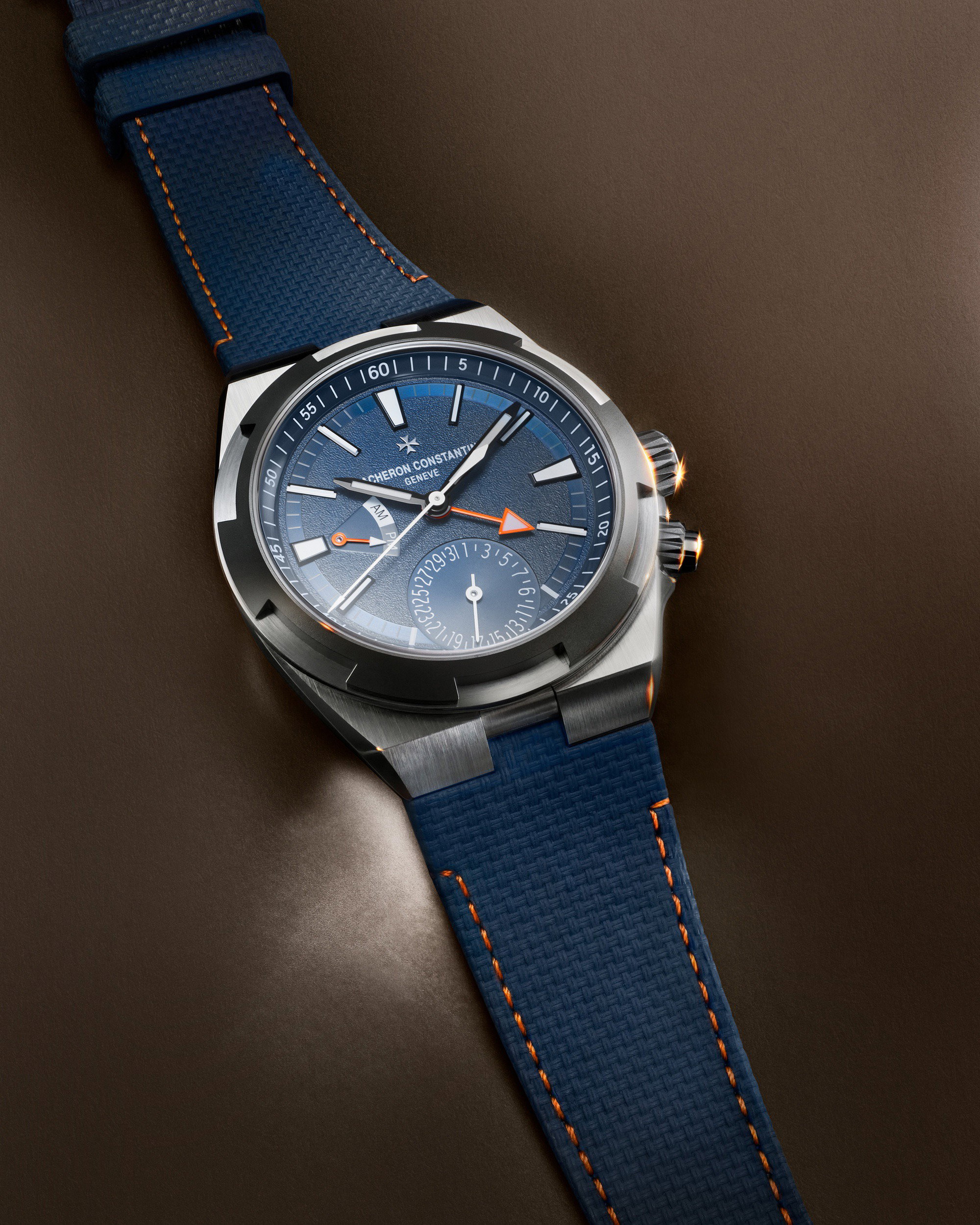 Overseas Dual Time Points Cardinaux East — view 2