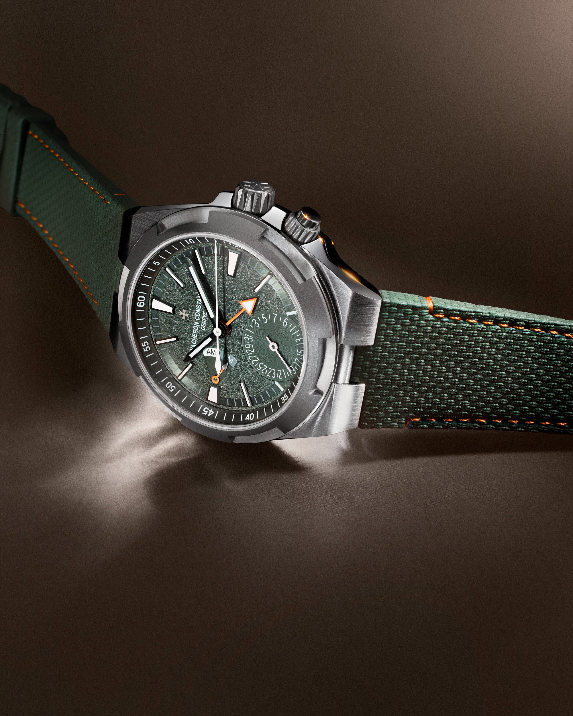 Overseas Dual Time Points Cardinaux West — view 2