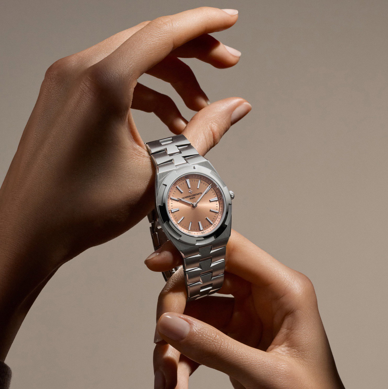 Overseas Self-Winding Ultra-Thin — view 9