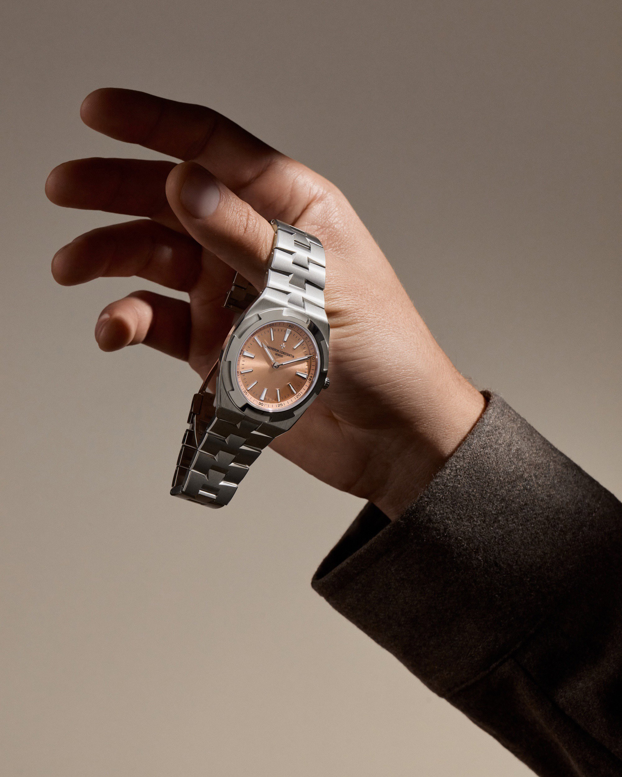Overseas Self-Winding Ultra-Thin — view 10
