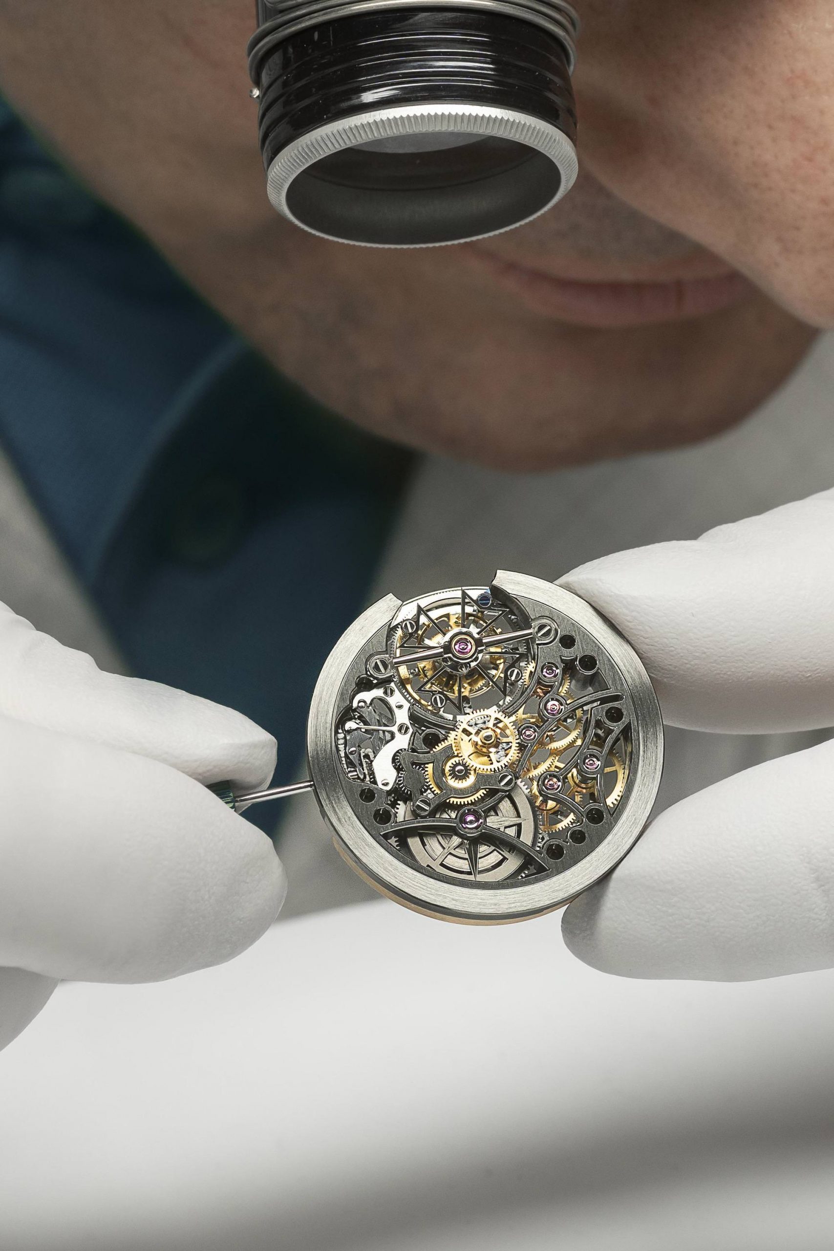 Overseas Tourbillon Skeleton — view 9