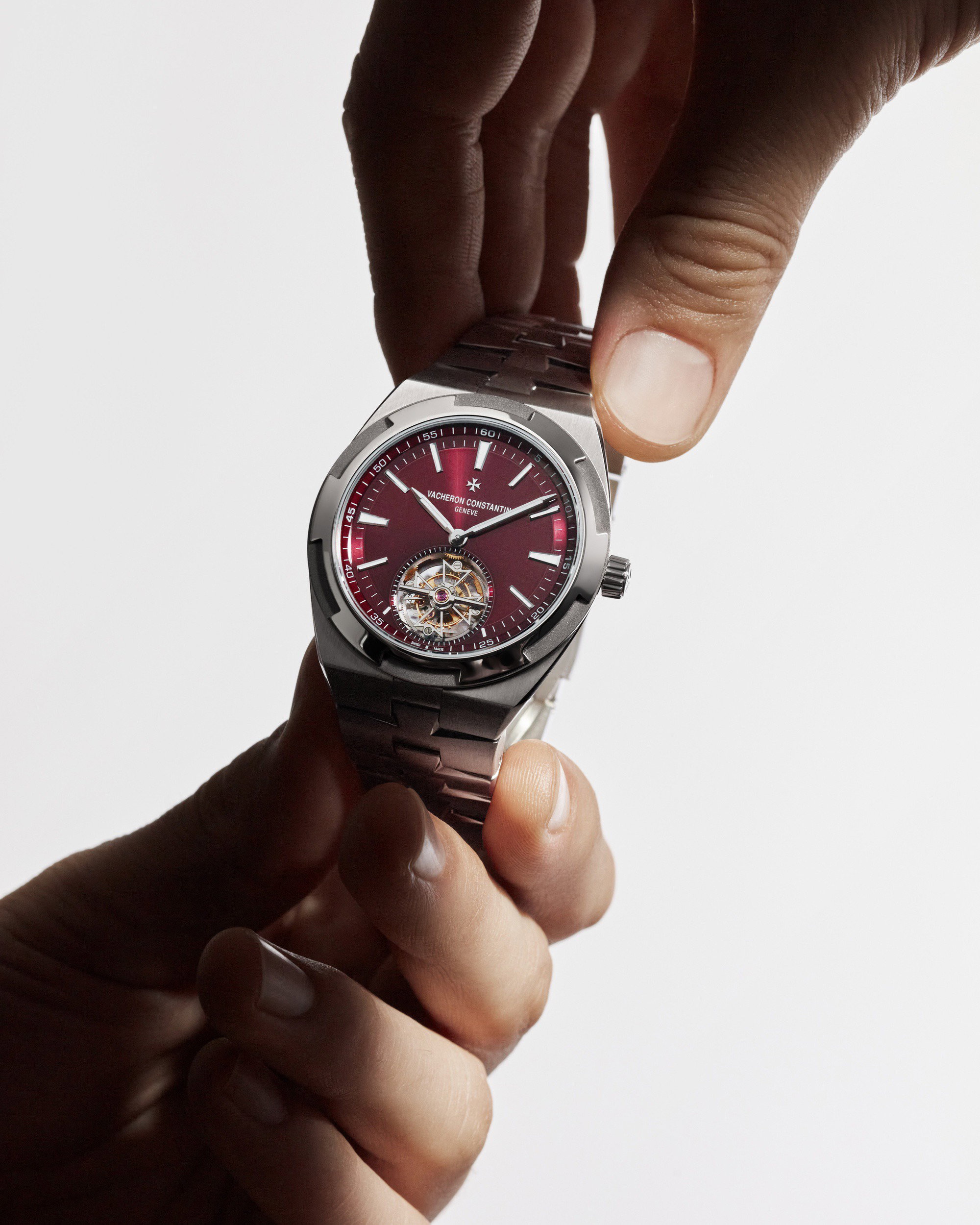 Overseas Tourbillon Titanium — view 3