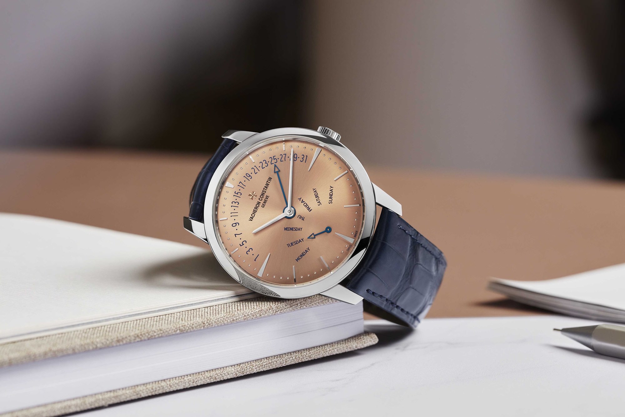 Patrimony Retrograde Day-Date — view 12