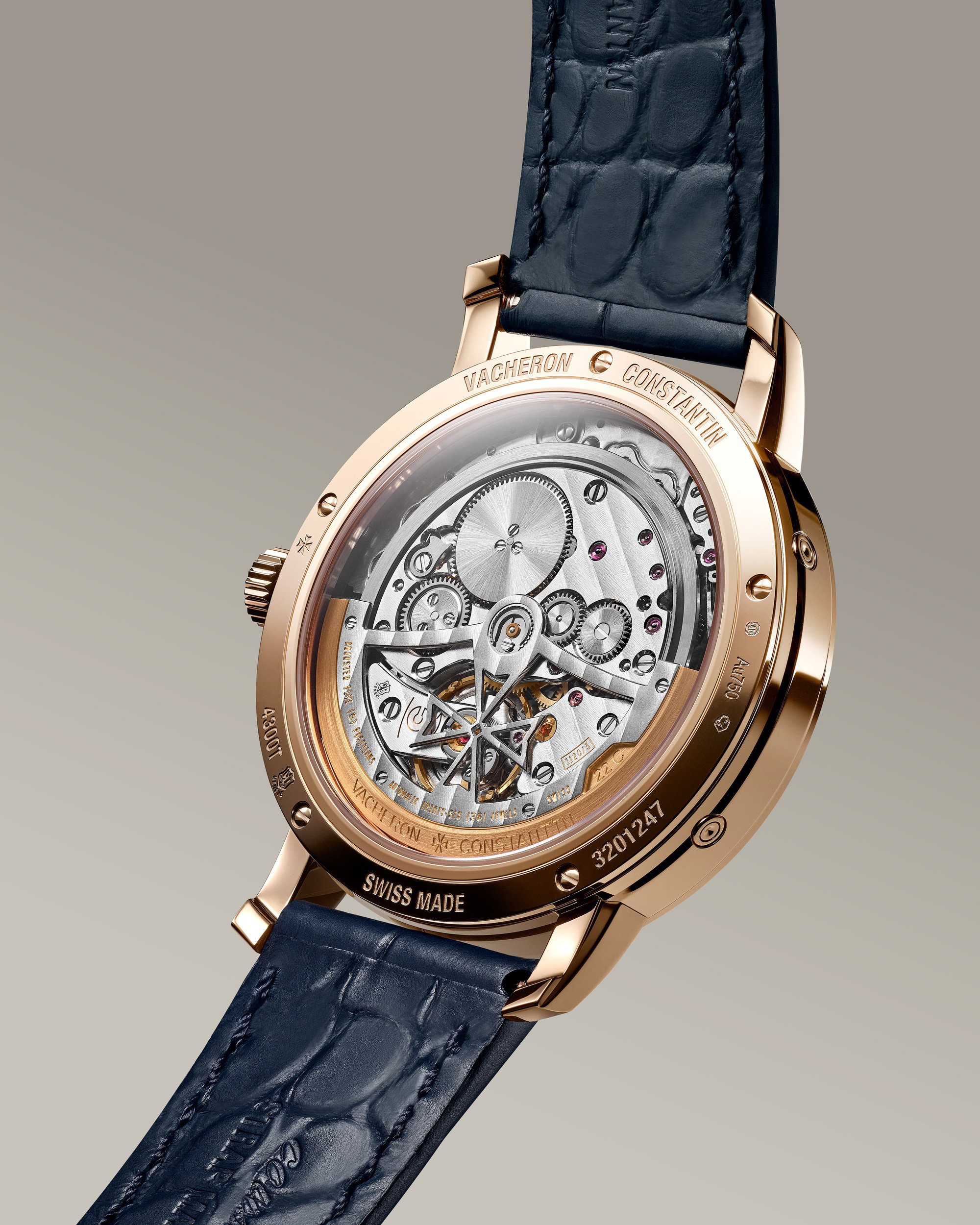 Traditionnelle Perpetual Calendar Ultra-Thin — view 5