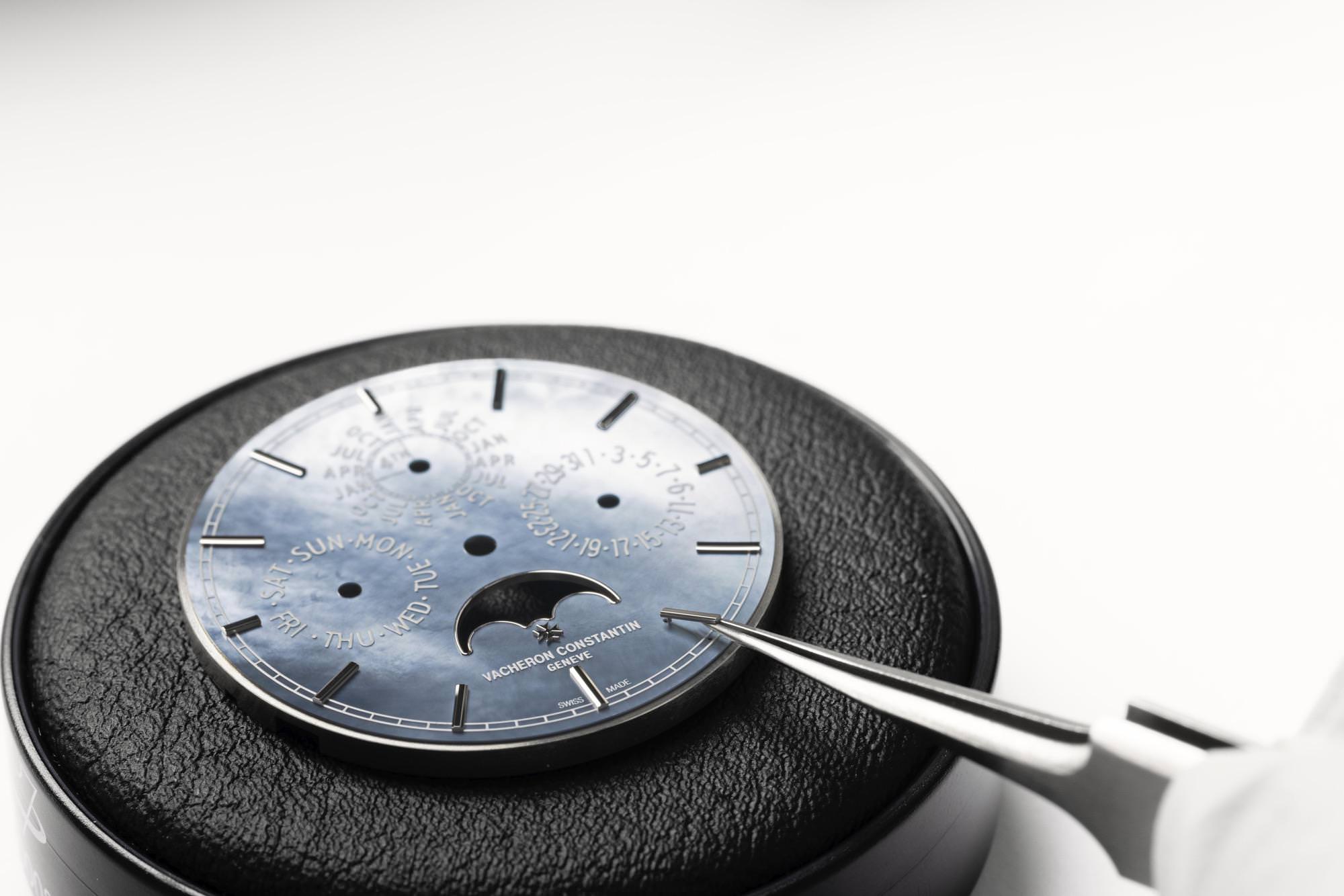 Traditionnelle Perpetual Calendar Ultra-Thin — view 7