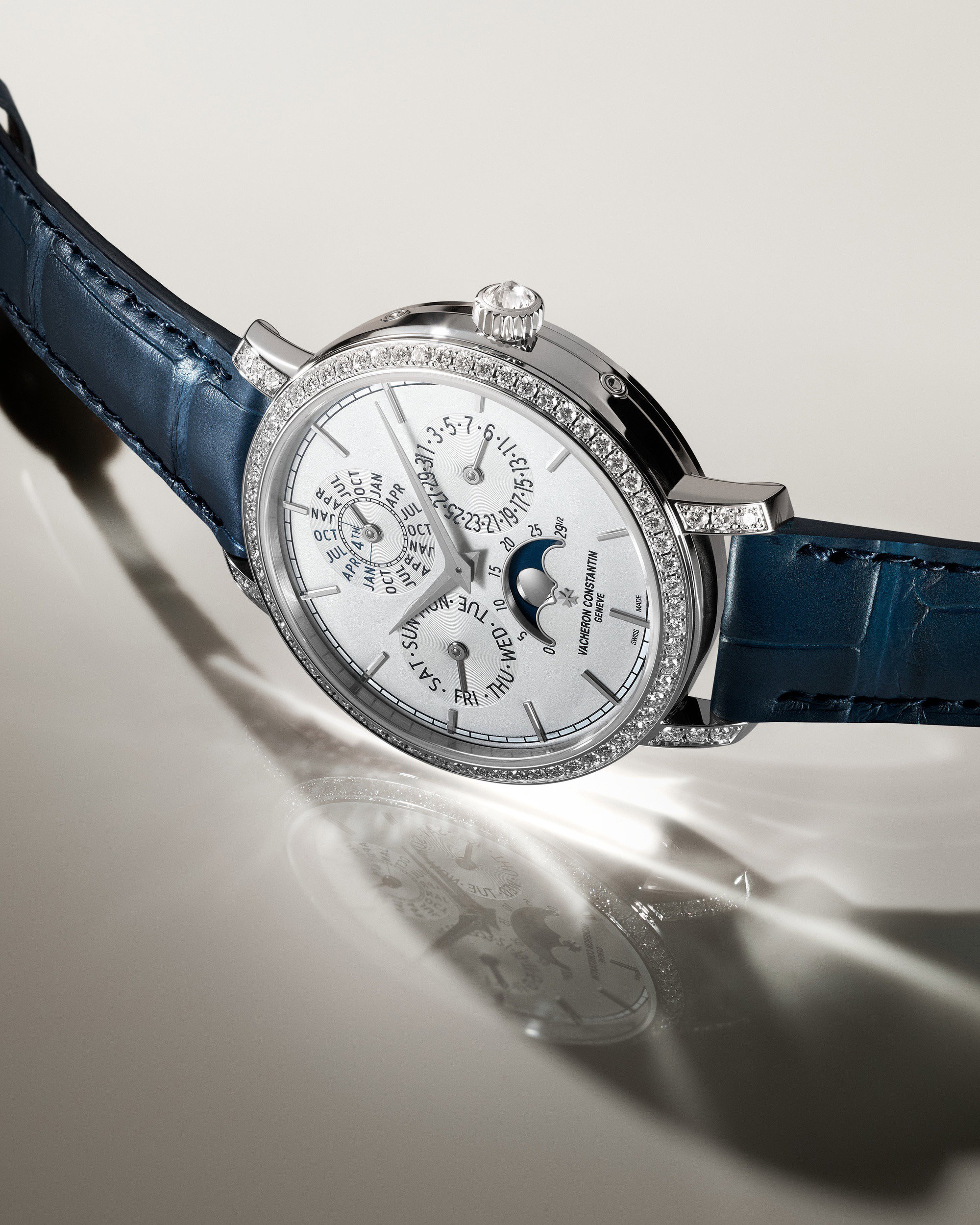 Traditionnelle Perpetual Calendar Ultra-Thin — view 2