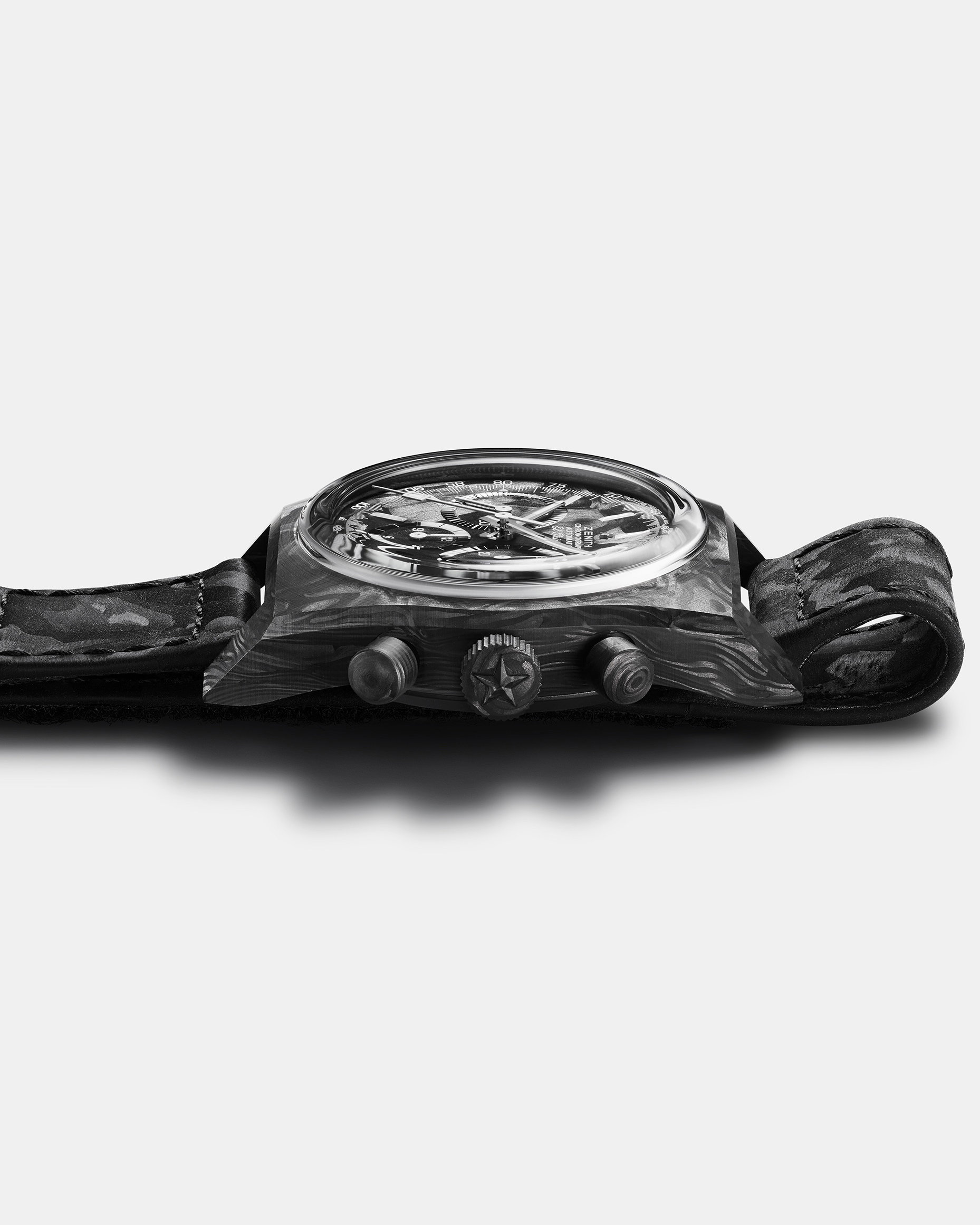 Chronomaster Revival A318 Cover Girl Carbon — view 3