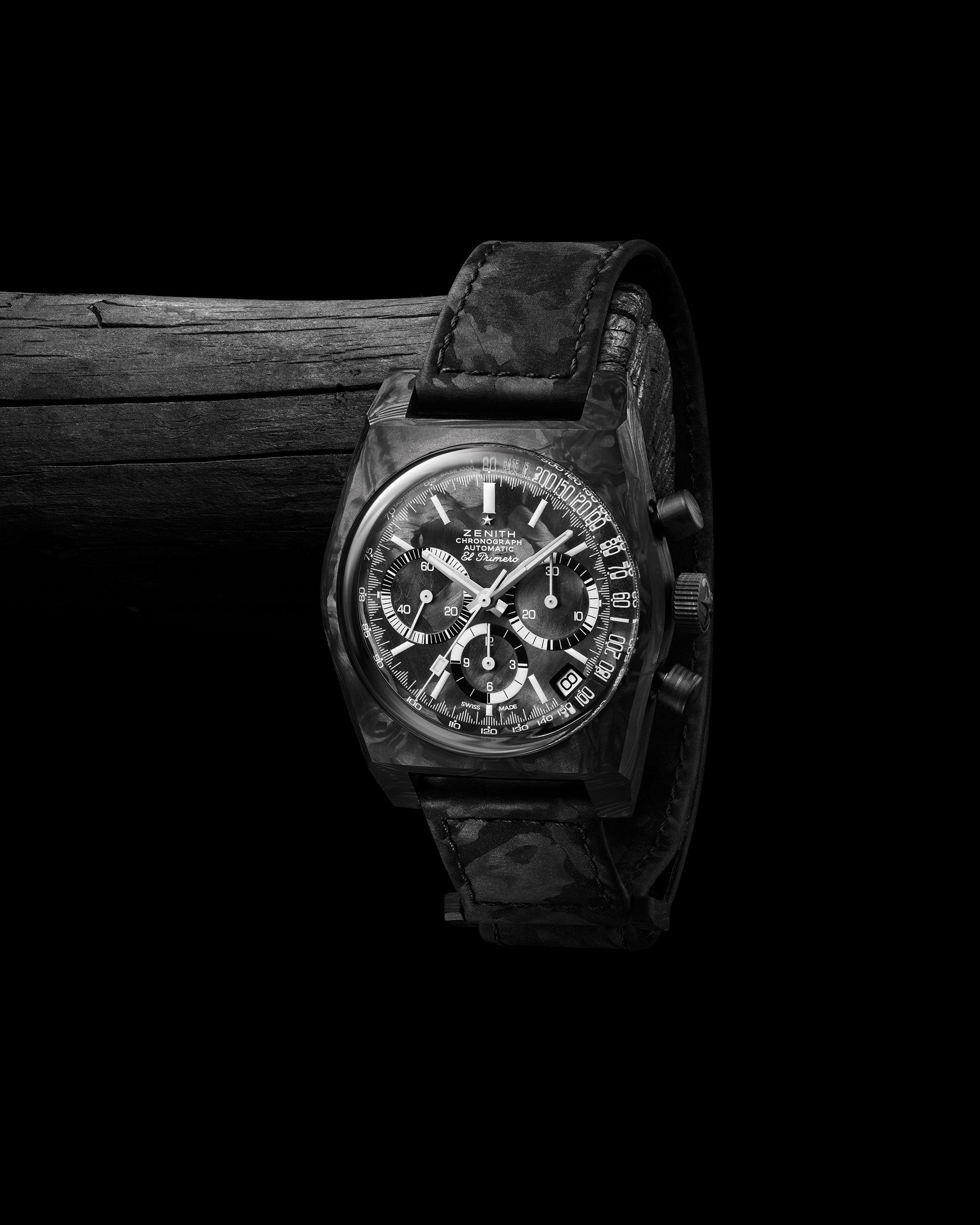 Chronomaster Revival A318 Cover Girl Carbon — view 4