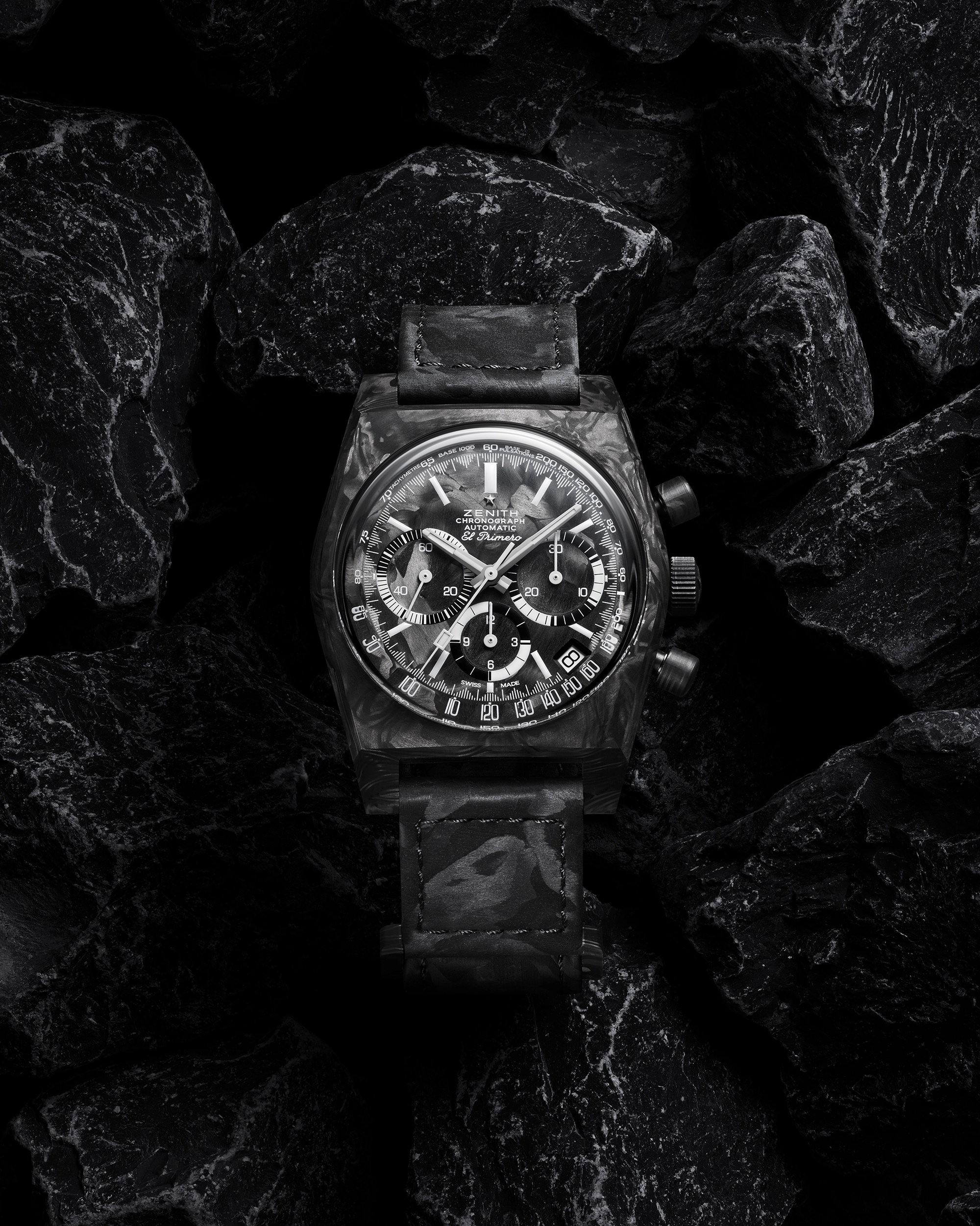 Chronomaster Revival A318 Cover Girl Carbon — view 6