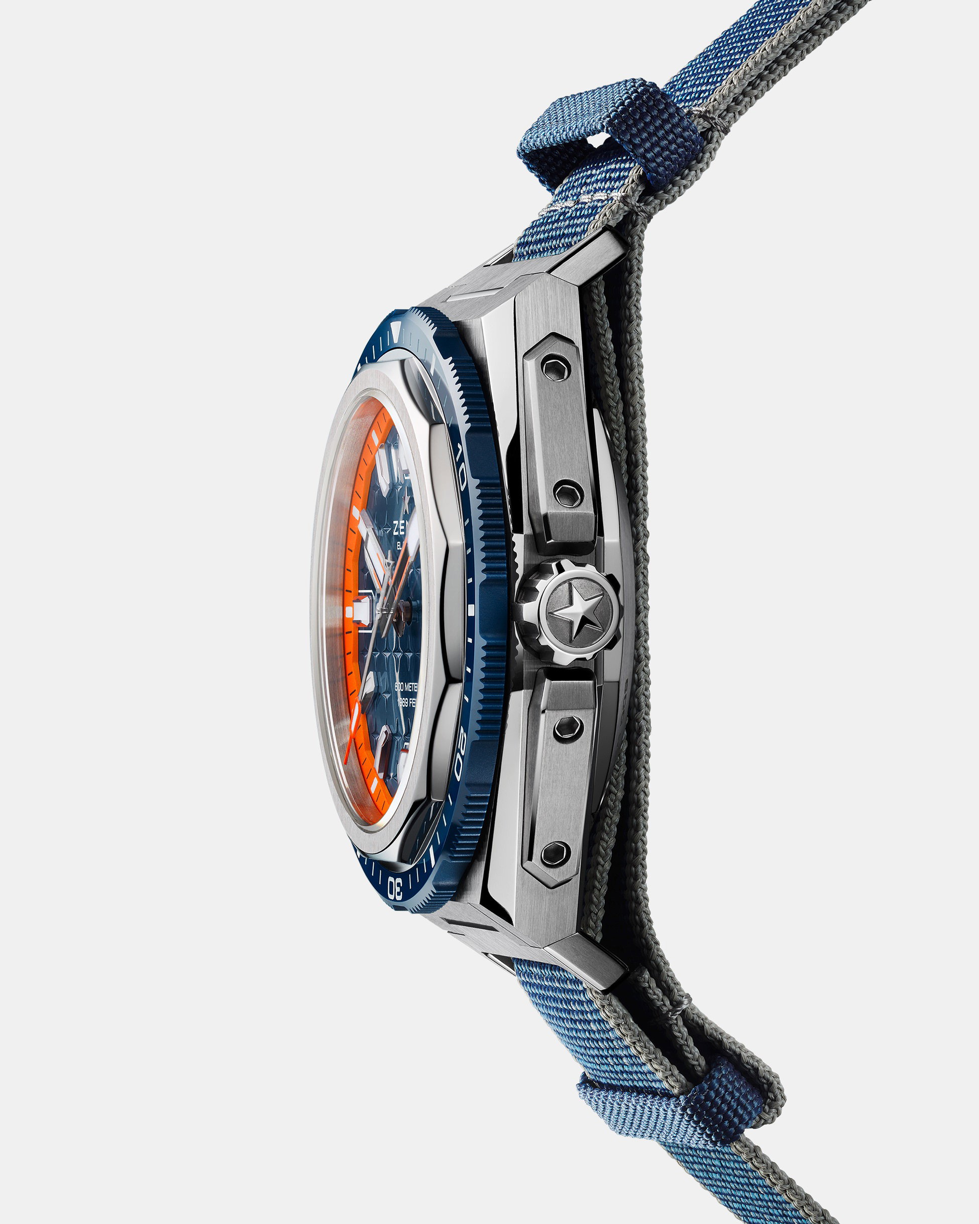Defy Extreme Diver — view 4