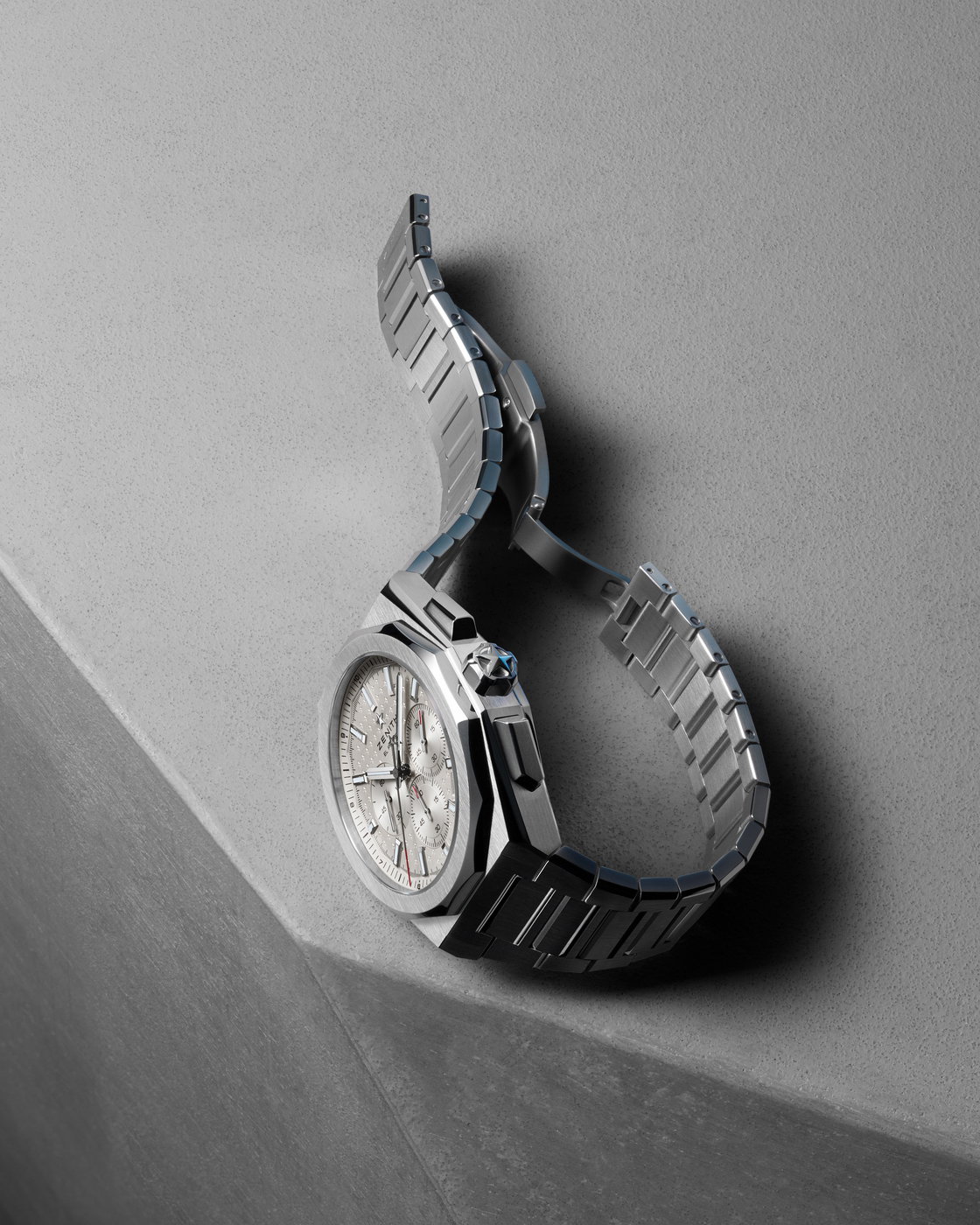 Defy Skyline Chronograph 42 — view 3